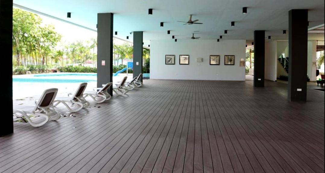 Johor Desaru Beach Bungalow Villas Kangkar Chemaran Экстерьер фото